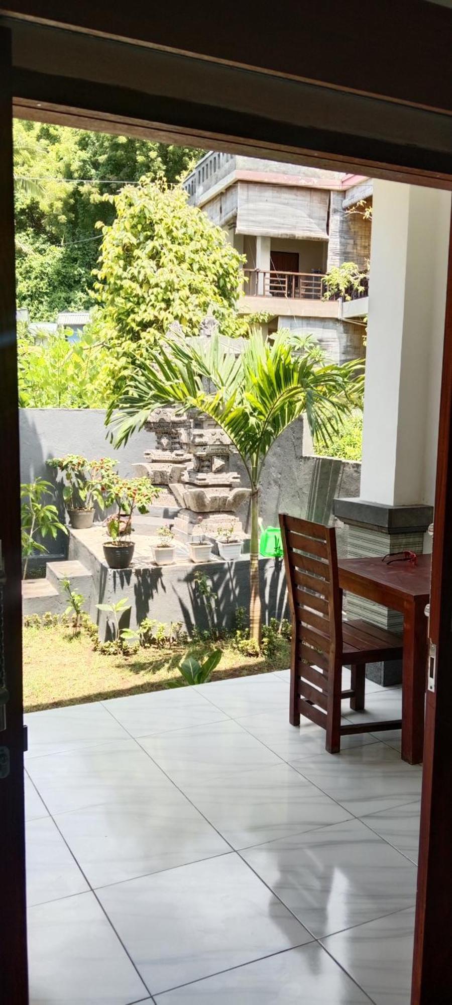 Beten Enjung Home Stay&Waroeng Amed Esterno foto